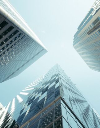 عقود البناء وإدارة المشروعات